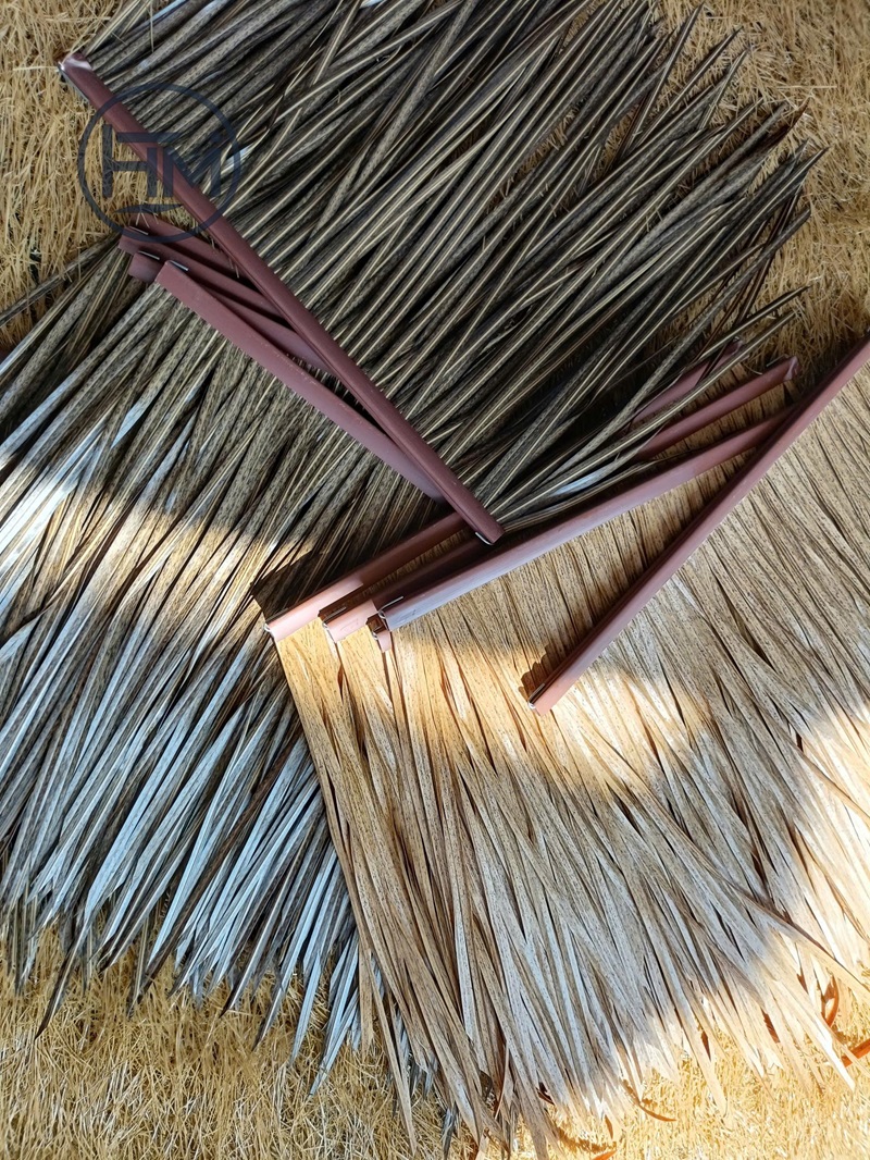 Tổng Kho Phân Phối Lá Dừa Lợp Nhà Giá Rẻ Tận Gốc