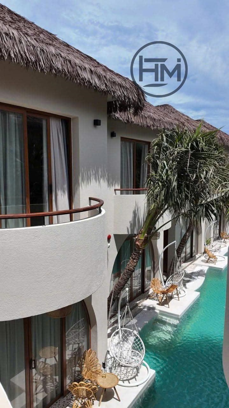 Mái Lá Nhân Tạo Lợp Lamer Bali Mũi Né – Vẻ Đẹp Mộc Mạc Giữa Không Gian Nghỉ Dưỡng Đẳng Cấp